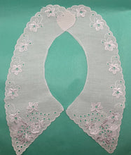 Load image into Gallery viewer, Assorted Vintage Style Lace &amp; Cotton Collars
