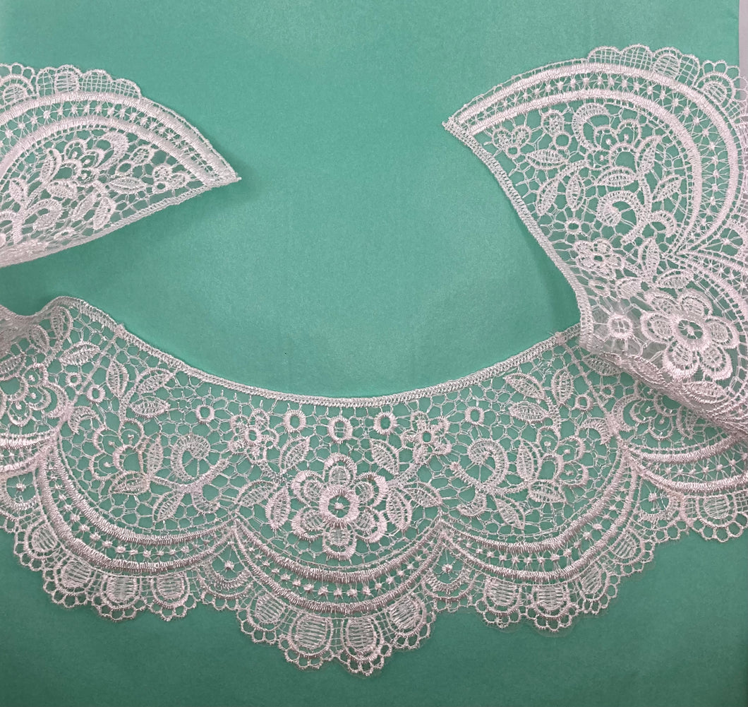 Assorted Vintage Style Lace & Cotton Collars