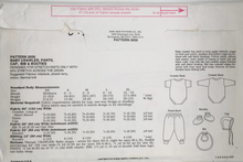 Load image into Gallery viewer, Vintage Sewing Pattern: Kwik Sew 2656
