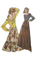 Load image into Gallery viewer, Vintage Sewing Pattern: Kwik Sew 833
