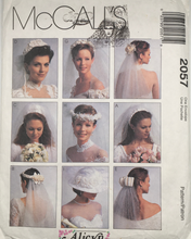 Load image into Gallery viewer, Vintage Sewing Pattern: McCalls 2057
