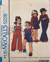 Load image into Gallery viewer, 1976 Vintage Sewing Pattern: McCalls 5228
