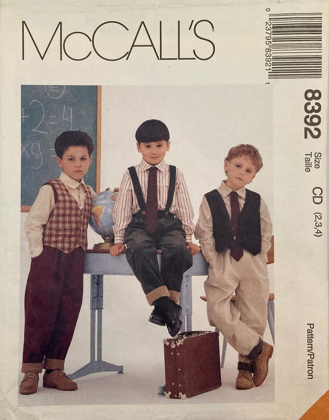 Sewing Pattern: McCalls 8392
