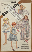 Load image into Gallery viewer, Sewing Pattern: Simplicity 5949
