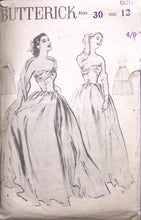 Load image into Gallery viewer, Vintage Sewing Pattern: Butterick 6011
