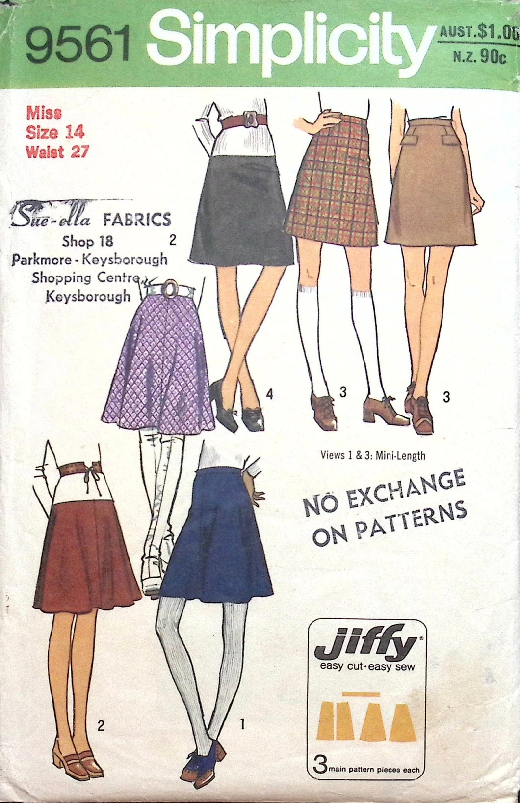 Vintage Sewing Pattern: Simplicity 9561