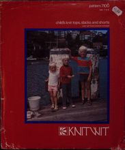 Load image into Gallery viewer, Vintage Sewing Pattern: Knitwit 7100

