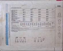 Load image into Gallery viewer, Vintage Sewing Pattern: McCalls 4506
