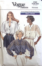 Load image into Gallery viewer, Vintage Sewing Pattern: Vogue 7757
