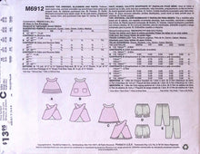 Load image into Gallery viewer, Sewing Pattern: McCalls M6912
