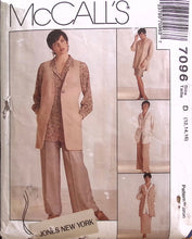 Load image into Gallery viewer, Vintage Sewing Pattern: McCalls 7096
