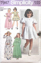 Load image into Gallery viewer, Vintage Sewing Pattern: Simplicity 7947
