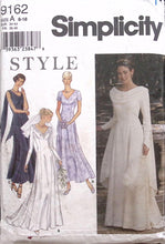 Load image into Gallery viewer, Vintage Sewing Pattern: Simplicity 9162
