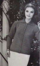 Load image into Gallery viewer, Vintage Knitting Book Patons No. 662
