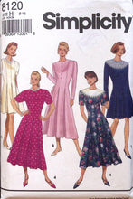 Load image into Gallery viewer, Vintage Sewing Pattern: Simplicity 8120
