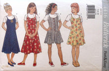 Load image into Gallery viewer, Vintage Sewing Pattern: Butterick 4416
