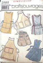 Load image into Gallery viewer, Vintage Sewing Pattern: Simplicity 7052

