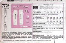 Load image into Gallery viewer, Vintage Sewing Pattern: Simplicity 7726
