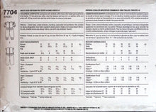 Load image into Gallery viewer, Vintage Sewing Pattern: Simplicity 7704
