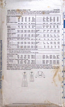 Load image into Gallery viewer, Vintage Sewing Pattern: Butterick 3429
