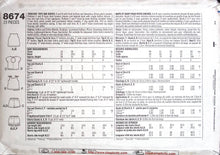 Load image into Gallery viewer, Vintage Sewing Pattern: Simplicity 8674
