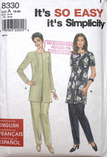 Load image into Gallery viewer, Vintage Sewing Pattern: Simplicity 8330
