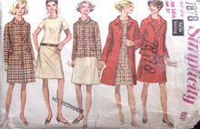 Load image into Gallery viewer, Vintage Sewing Pattern: Simplicity 7878
