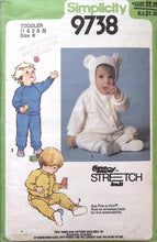 Load image into Gallery viewer, Vintage Sewing Pattern: Simplicity 9738
