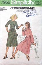 Load image into Gallery viewer, Vintage Sewing Pattern: Simplicity 7952

