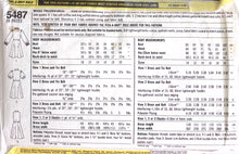 Load image into Gallery viewer, Vintage Sewing Pattern: Simplicity 5487
