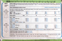 Load image into Gallery viewer, Vintage Sewing Pattern: Simplicity 8273
