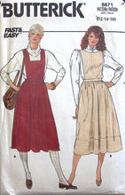 Load image into Gallery viewer, Vintage Sewing Pattern: Butterick 6671

