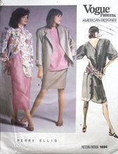 Load image into Gallery viewer, Vintage Sewing Pattern: Vogue 1694
