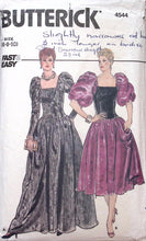 Load image into Gallery viewer, Vintage Sewing Pattern: Butterick 4544
