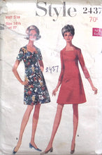 Load image into Gallery viewer, Vintage Sewing Pattern: Style 2437

