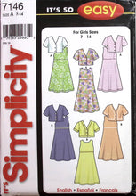 Load image into Gallery viewer, Sewing Pattern: Simplicity 7146
