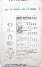 Load image into Gallery viewer, Vintage Sewing Pattern: Vogue 7010
