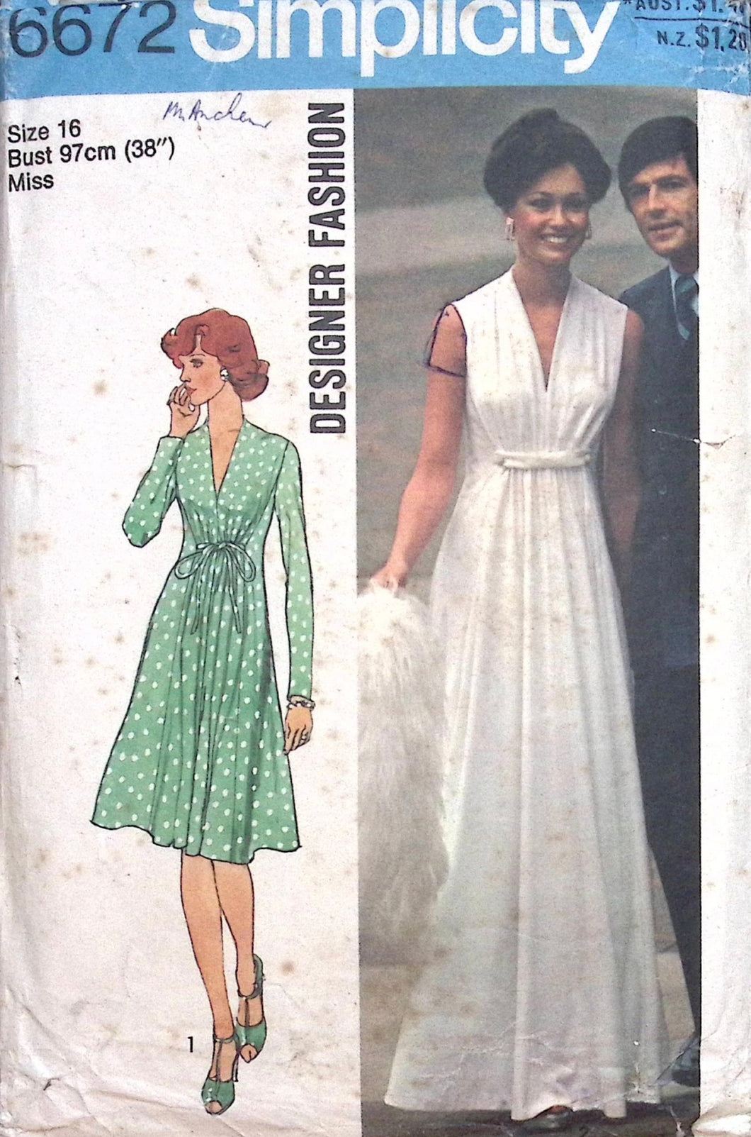 Vintage Sewing Pattern: Simplicity 6672