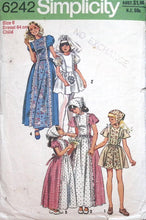 Load image into Gallery viewer, Vintage Sewing Pattern: Simplicity 6242
