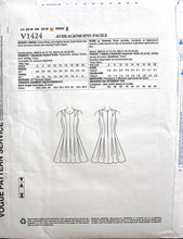 Load image into Gallery viewer, Sewing Pattern: Vogue V1424
