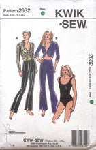 Load image into Gallery viewer, Vintage Sewing Pattern: Kwik Sew 2632
