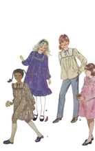Load image into Gallery viewer, Vintage Sewing Pattern: Butterick 3957
