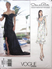 Load image into Gallery viewer, Vintage Sewing Pattern: Vogue 2361
