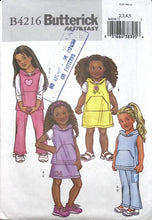 Load image into Gallery viewer, Sewing Pattern: Butterick B4216
