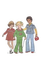 Load image into Gallery viewer, Vintage Sewing Pattern: Simplicity 7689
