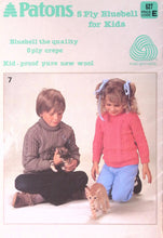 Load image into Gallery viewer, Patons Knitting Book 627
