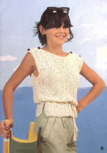 Load image into Gallery viewer, Patons Knitting Book 644: Colourful Kids
