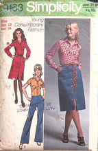 Load image into Gallery viewer, Vintage Sewing Pattern: Simplicity 9163
