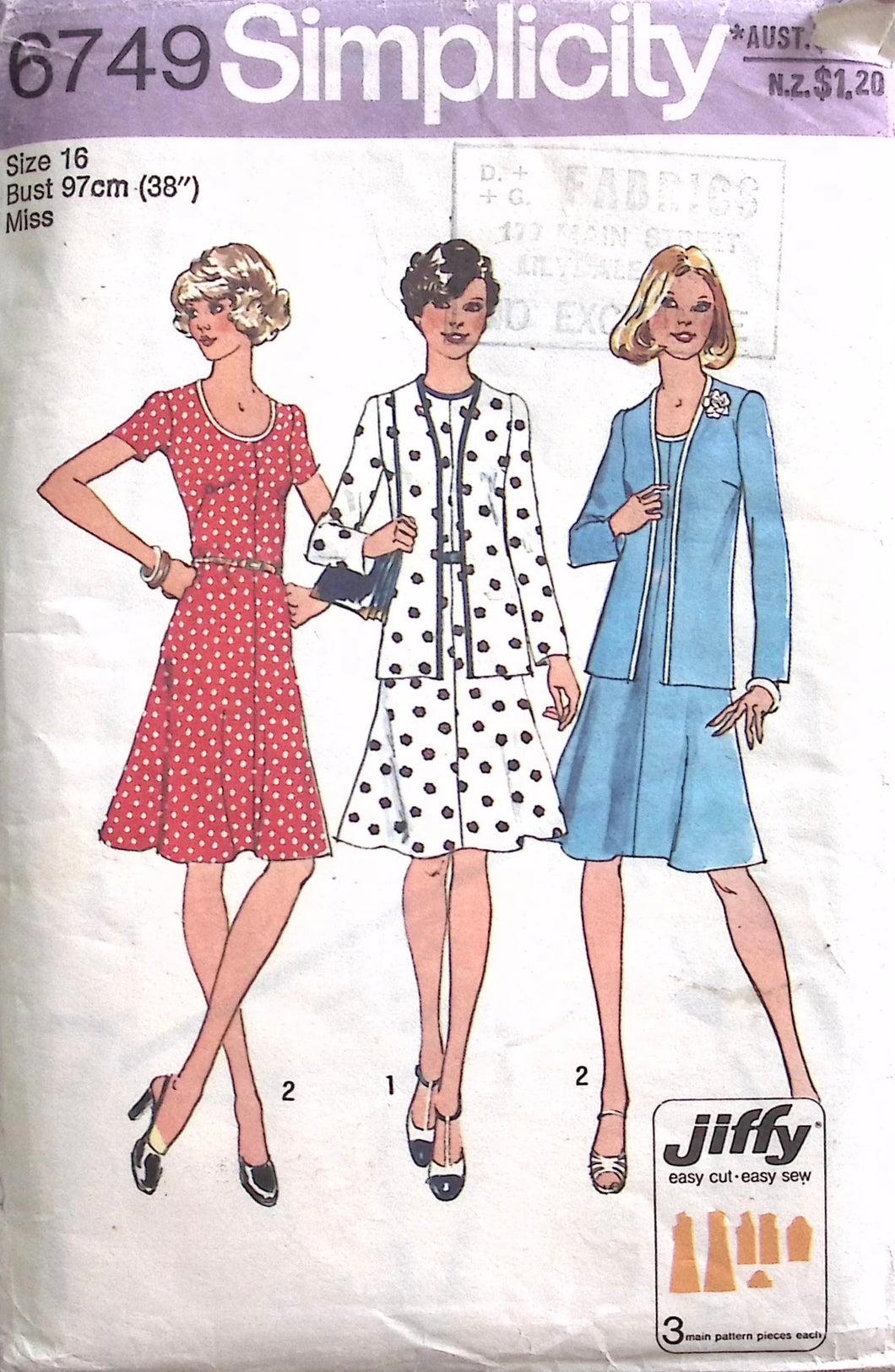Vintage Sewing Pattern: Simplicity 6749