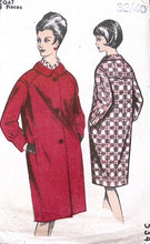 Load image into Gallery viewer, Vintage Sewing Pattern: Mail Order 5345
